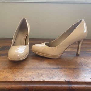 Naturalizer Patent Nude Pump, Never Worn